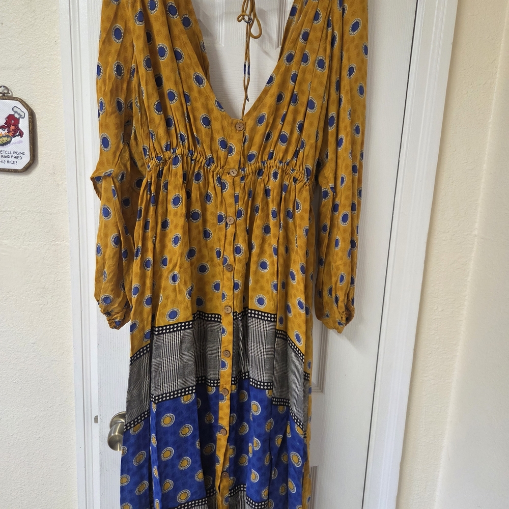 Elegant Yellow and Blue Midi Dress
